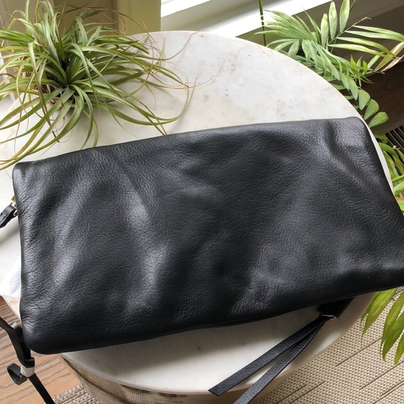 π Stella & Dot Covet Waverly Leather Crossbody - Picture 5 of 6